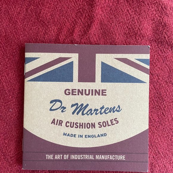 Dr. Marten's 1461 tan Boanil Brush men's shoes Made in England - Picture 10 of 10